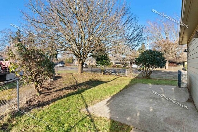 Building Photo - Cozy 2BR Corner Lot Home with Garage, Shed & Fenced Yard!