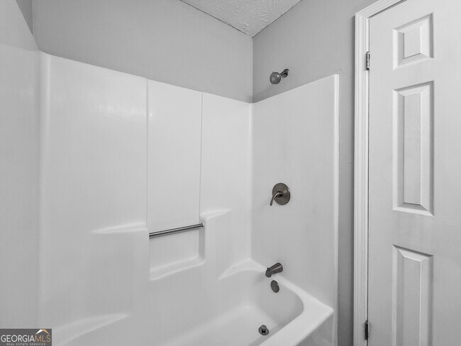 Building Photo - 201 Old Mill Trail SW