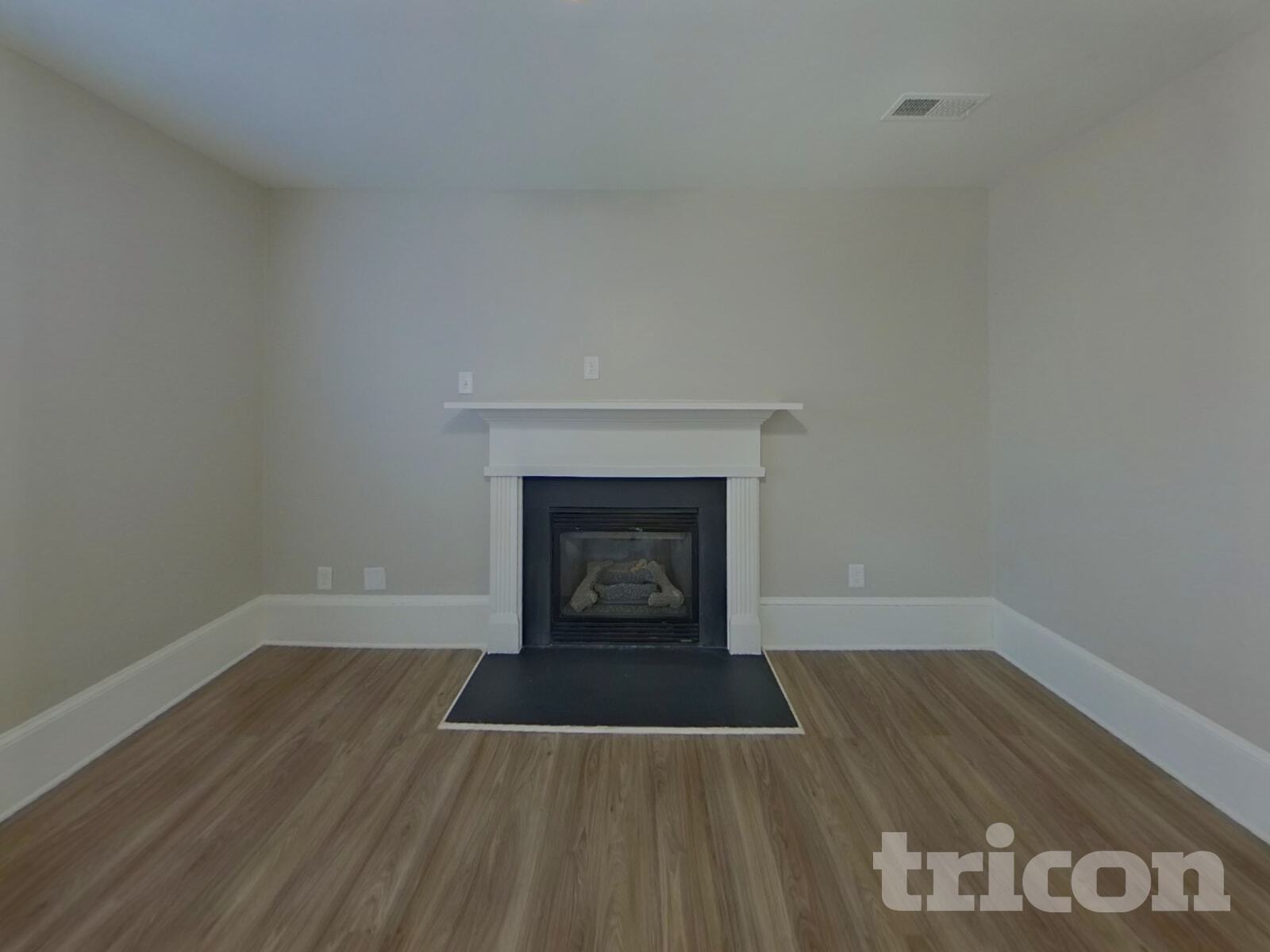 Building Photo - 1916 Lexington Ave