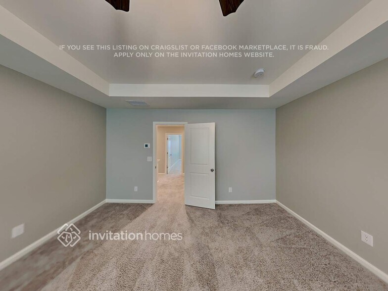 Building Photo - 504 S Fortune Way