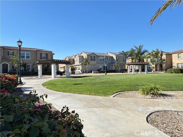 Building Photo - 5962 Silveira St