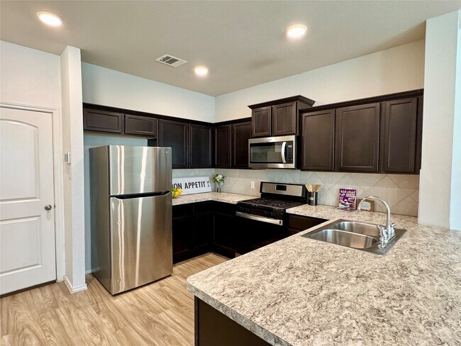 Building Photo - 12715 Beatrice Terrace Dr