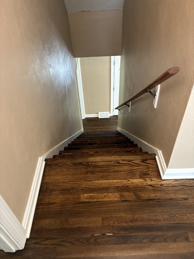 Building Photo - 1022 Virginia Ave