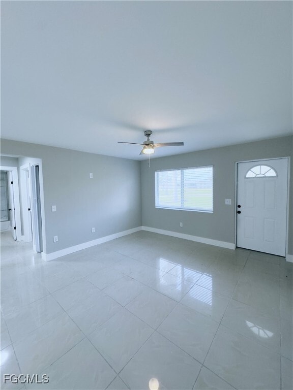 Building Photo - 4432 E Riverside Dr