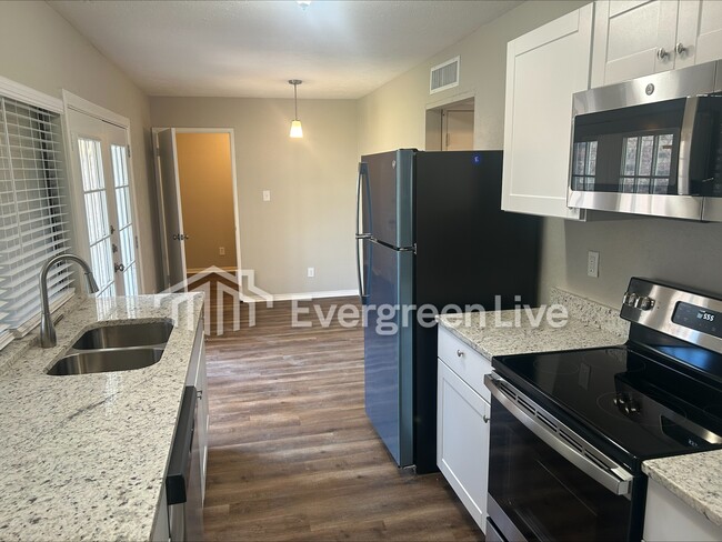 Building Photo - 9546 Sophora Dr