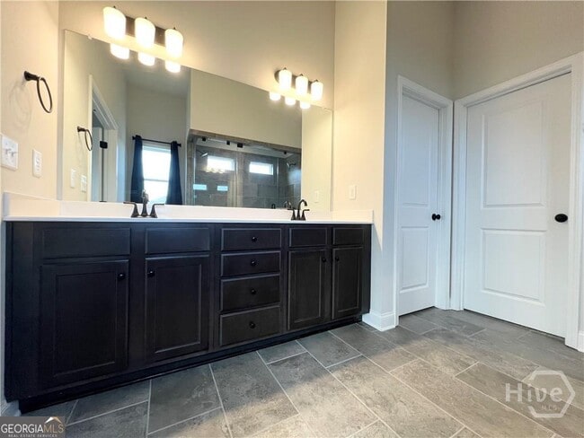 Building Photo - 42 Brant Cir