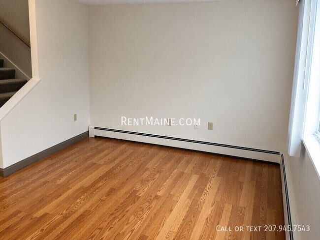 Building Photo - 307 Garland St