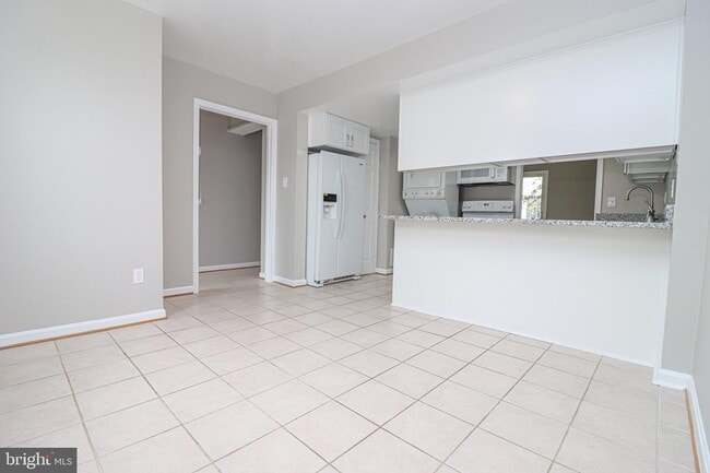 Building Photo - 1045 Brixton Ct