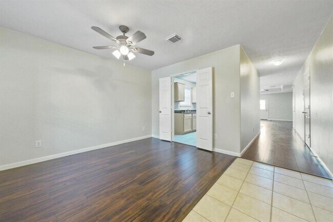 Building Photo - 8814 Arapahoe Pass Ln