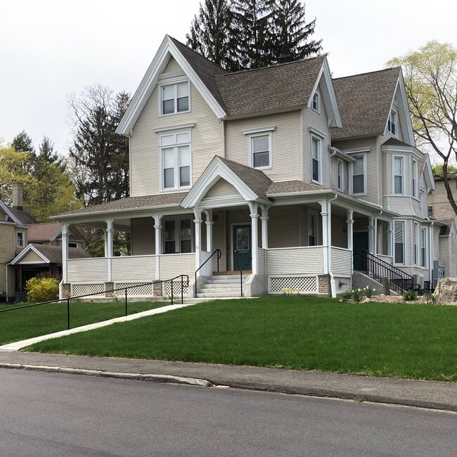 Primary Photo - 56 Terrace Ave