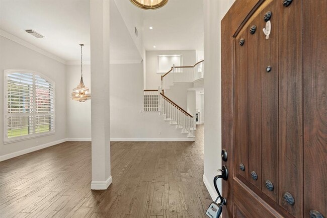 Building Photo - 5011 Tapestry Ln