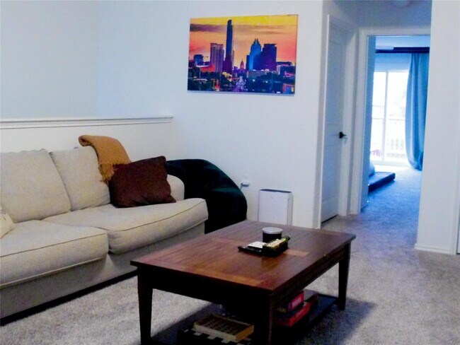 Building Photo - 10629 Sunday Dr