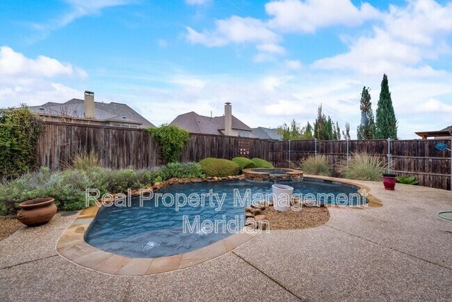 Building Photo - 14900 Foxbriar Ln