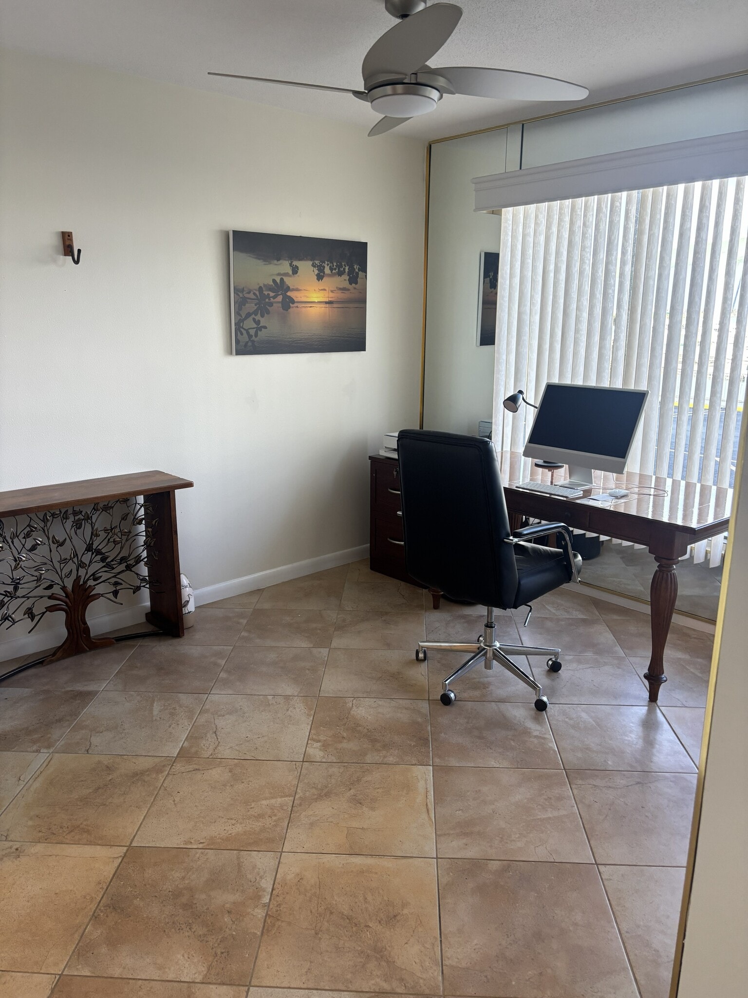 office/diningroom - 100 Pierce St