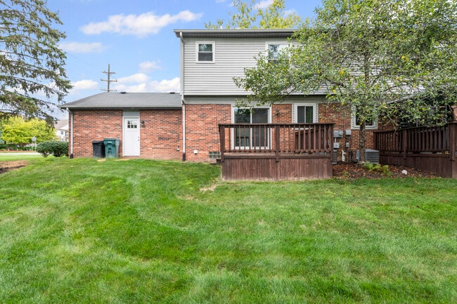 Building Photo - 42795 Hammill Ln
