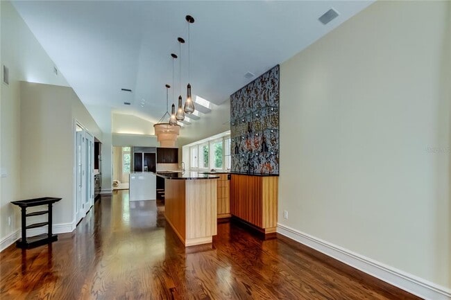 Building Photo - 905 Mooring Cir