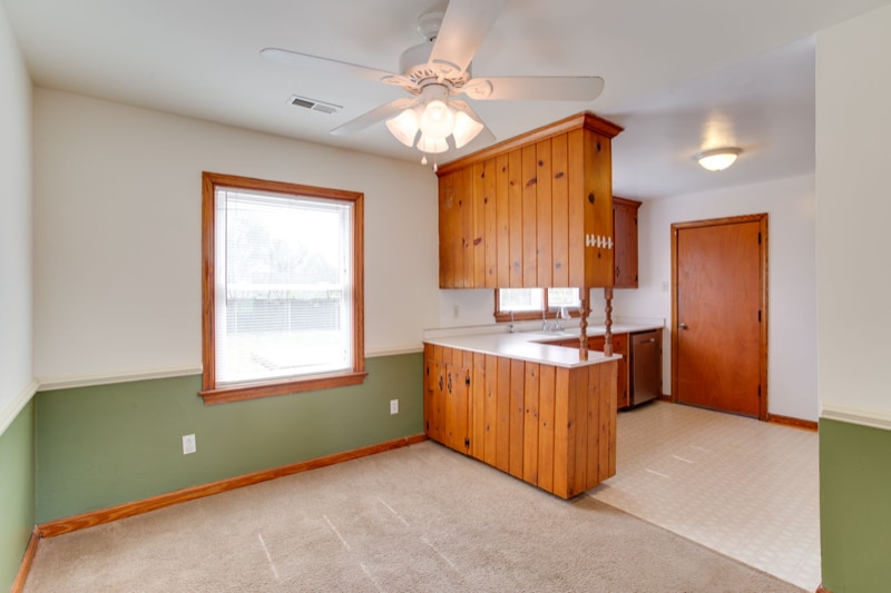 Building Photo - 45 St Albans Dr