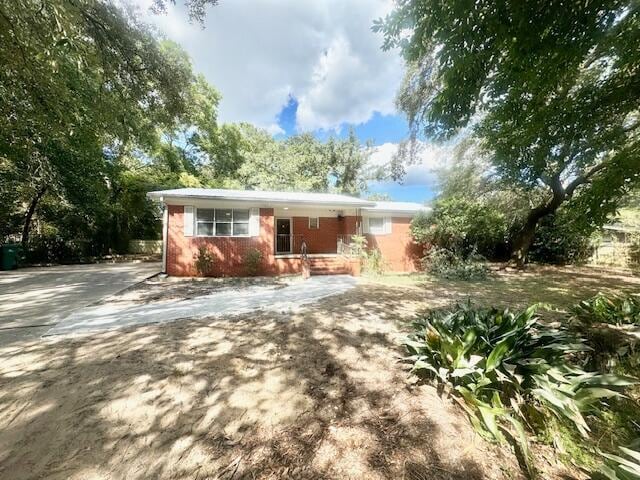 Primary Photo - 1723 23rd St