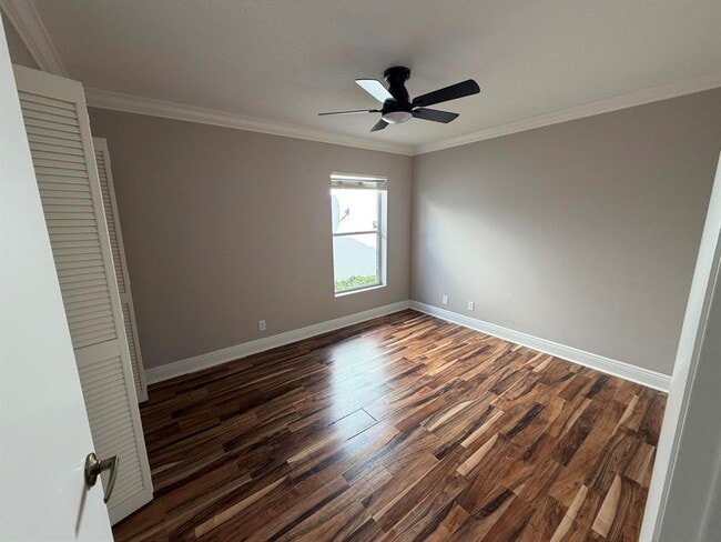 Building Photo - 7657 Sanctuary Dr