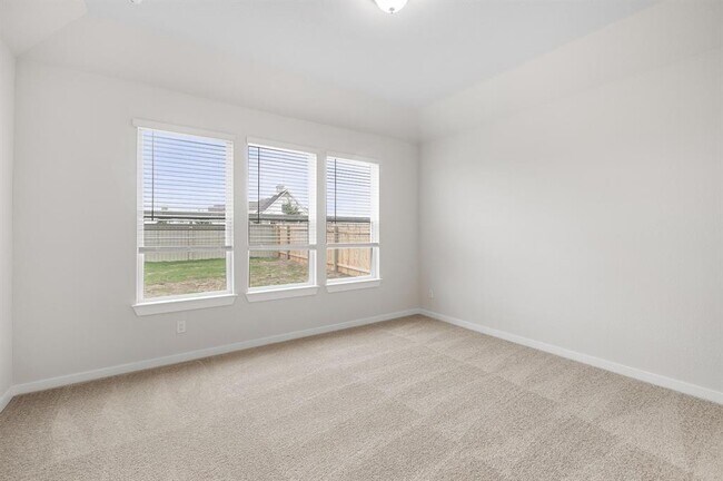 Building Photo - 112 Alicante Ln