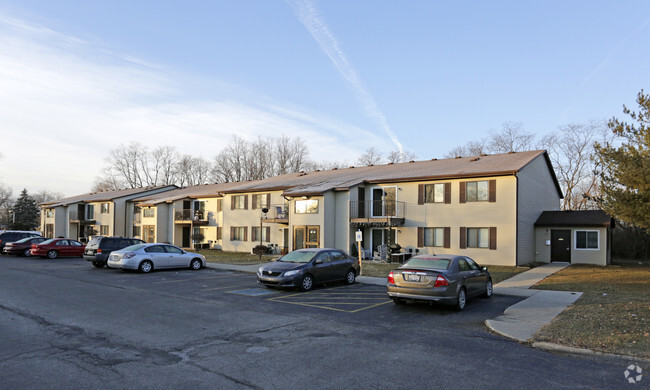 Primary Photo - Pine Apartments