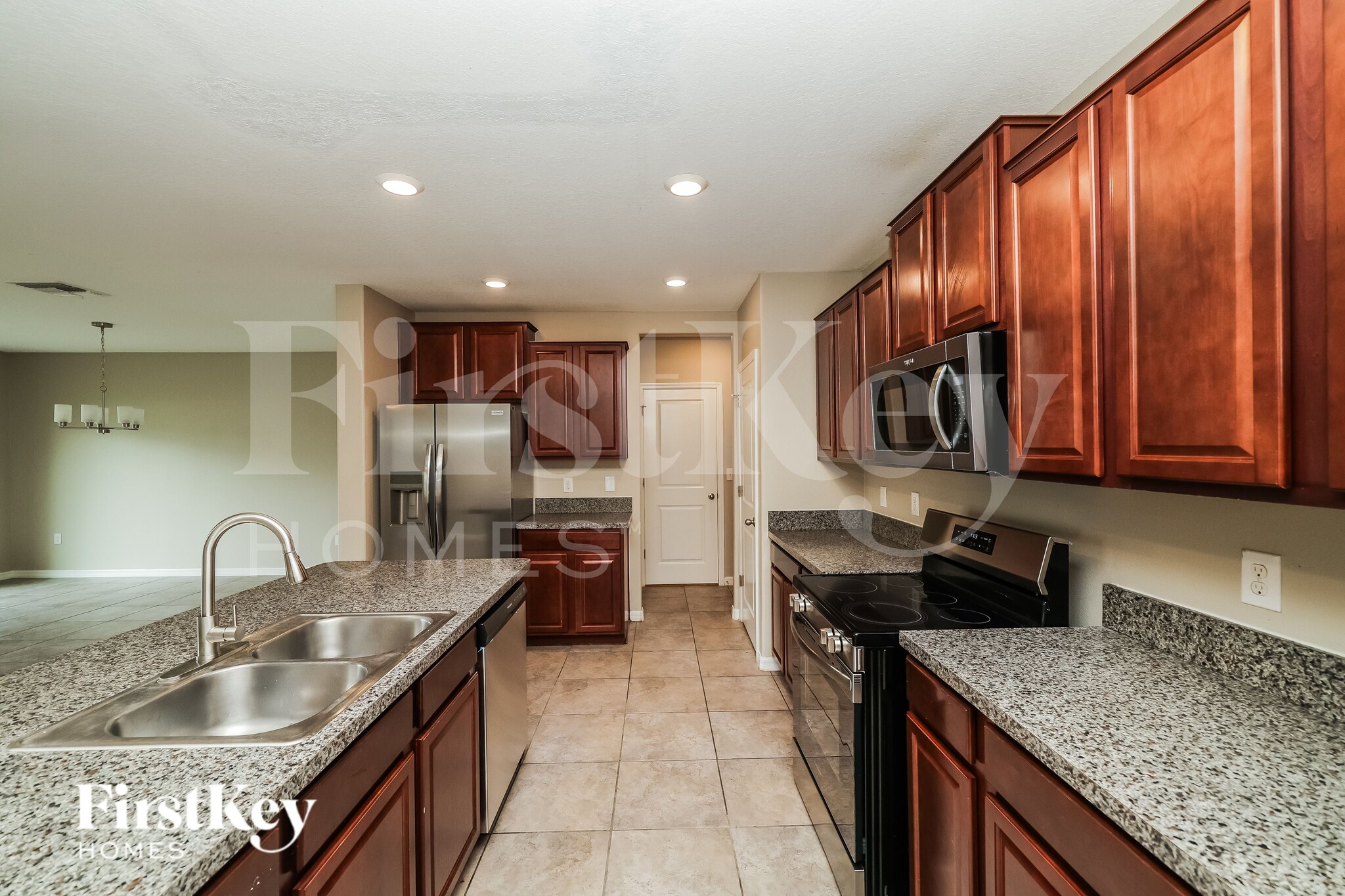Building Photo - 9632 Sage Creek Dr