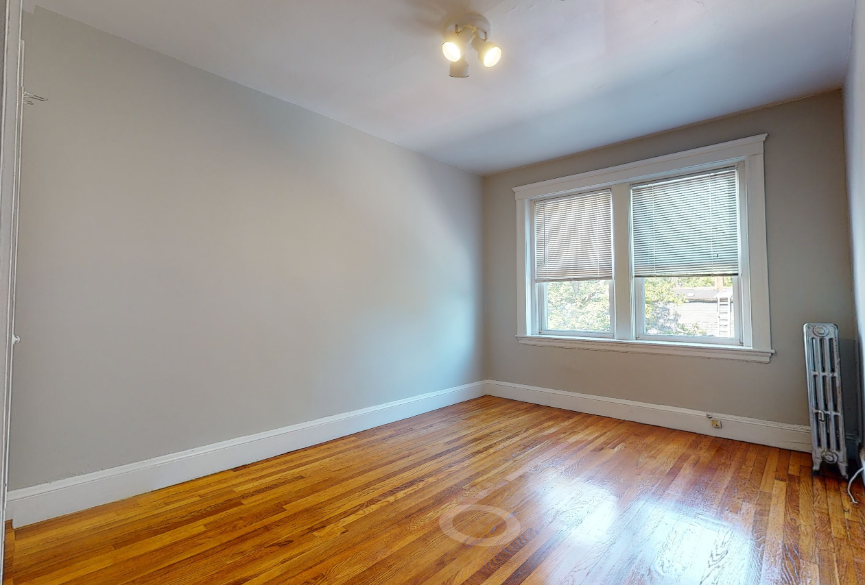 Apt 9 - 8 Gray St