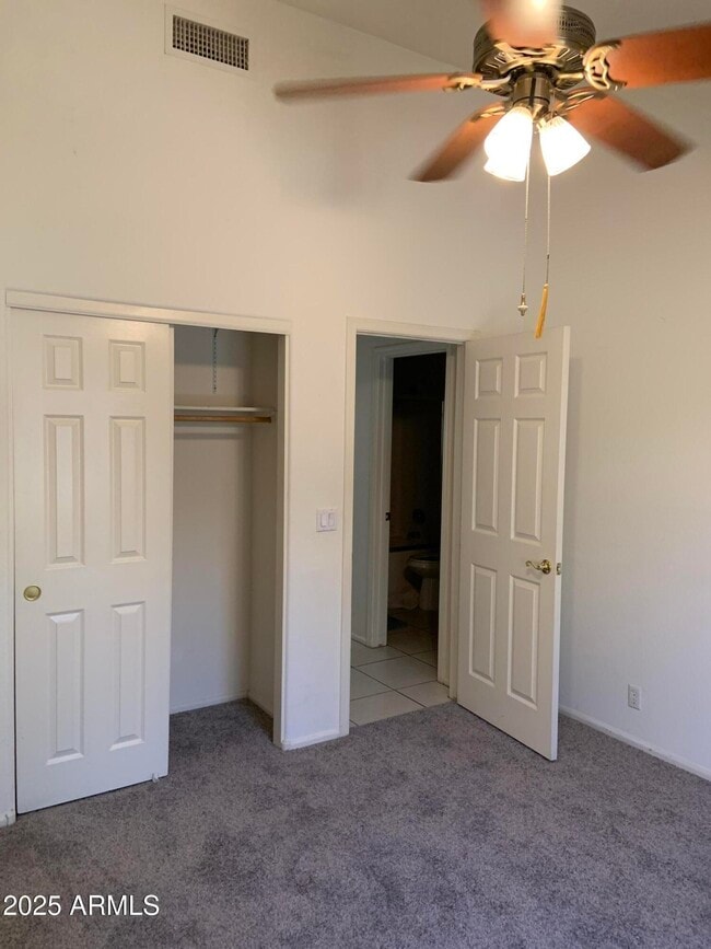 Building Photo - 9069 W Behrend Dr