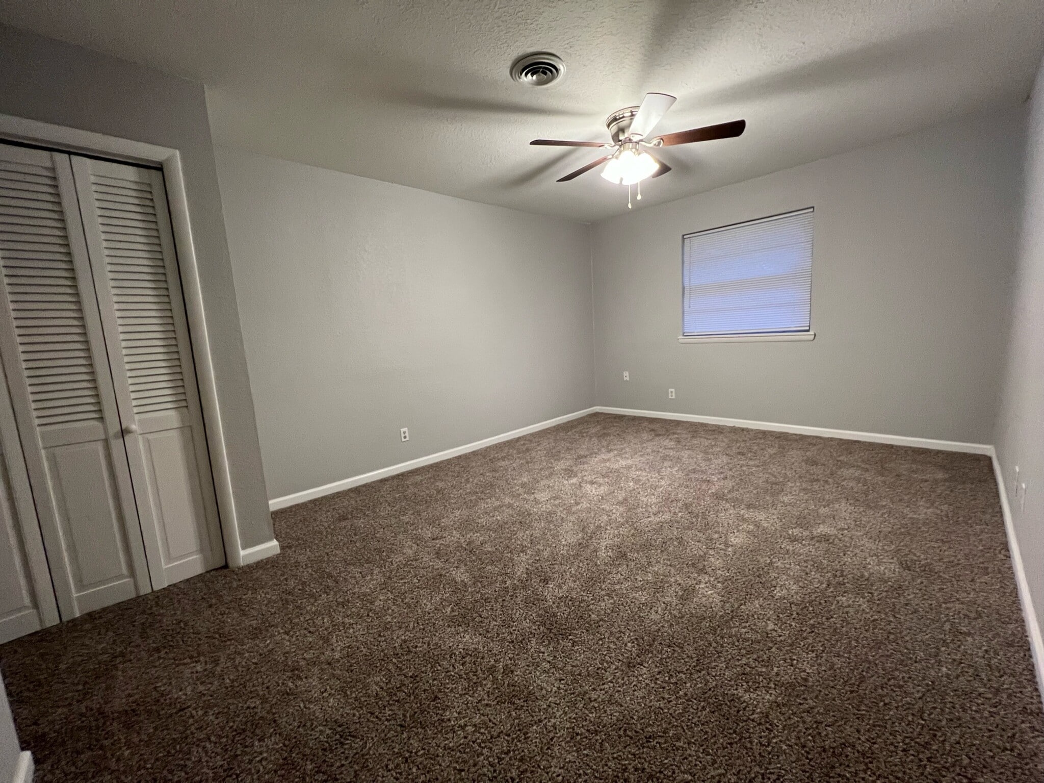 Building Photo - 4715 S Fulton Ct