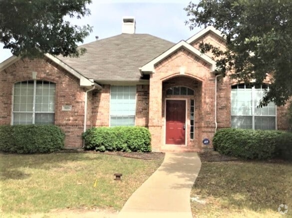 Building Photo - 989 Dogwood Ln