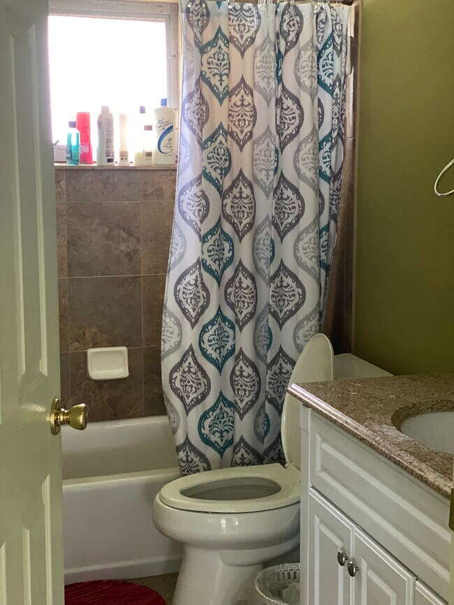 Apartment second bath room - 160 Stanford Dr