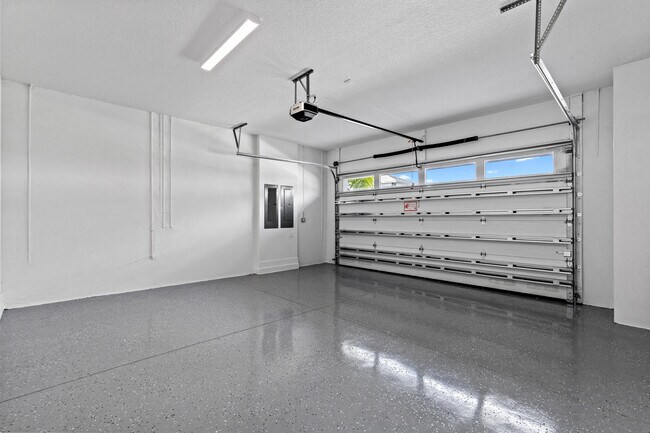 Building Photo - 10033 Stockrun Dr