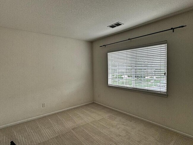 Building Photo - 4271 S Blackhawk Cir