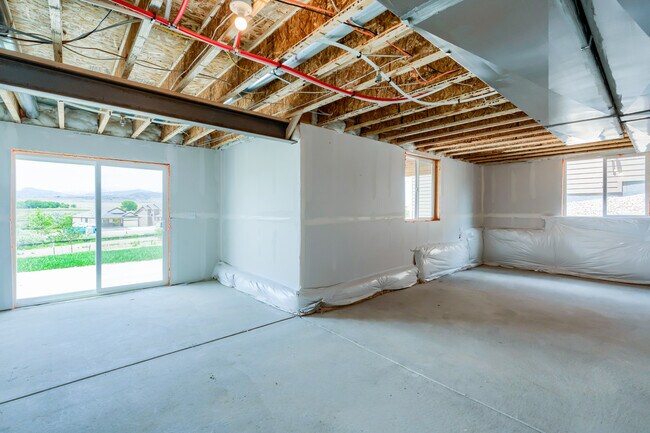 Building Photo - 6331 Black Hills Ave