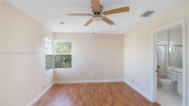 Building Photo - 1269 NW 106th Terrace