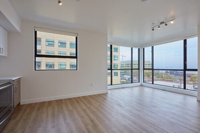 Building Photo - 601 Tennessee St