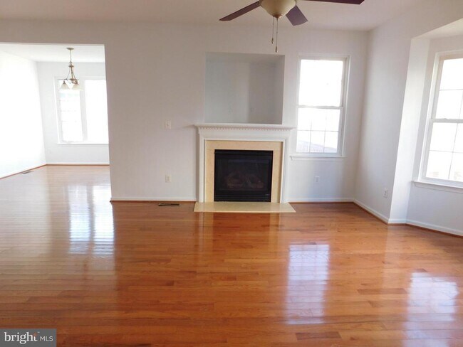 Building Photo - 25207 Bald Eagle Terrace