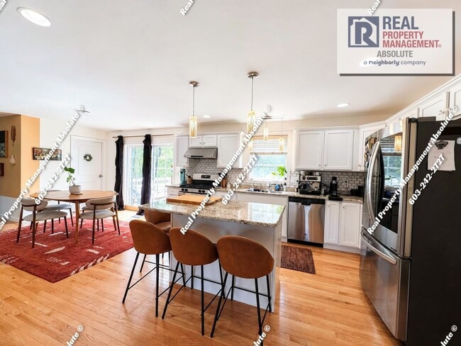Building Photo - Modern 3BR Home with Solar & Private Yard