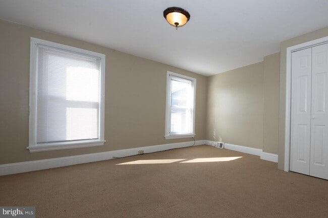 Building Photo - 4707 Smick St