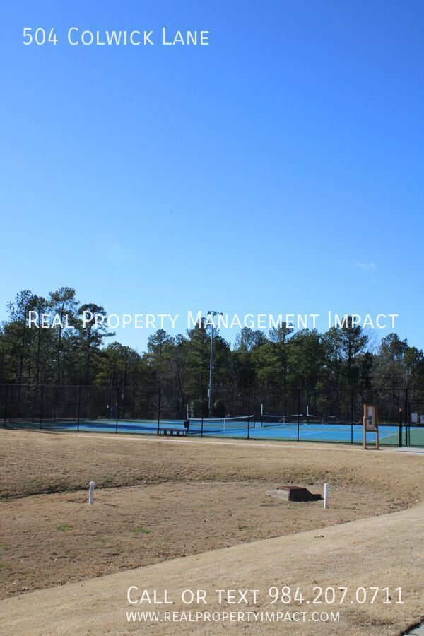 Building Photo - 504 Colwick Ln