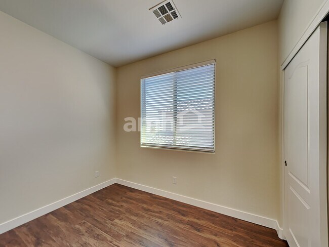 Building Photo - 7656 Mallard Bay Ave