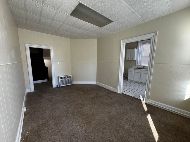 Building Photo - 41 N 10th St