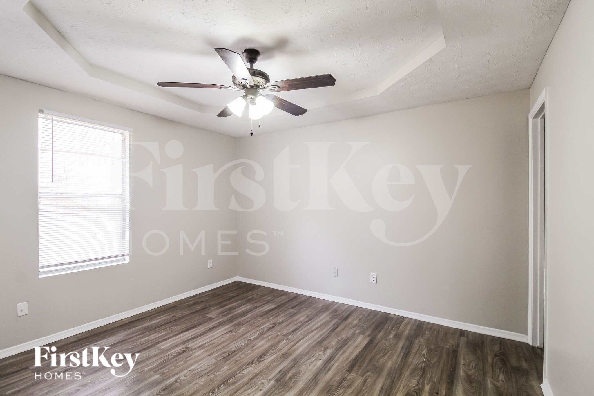 Building Photo - 6450 Peppermill Ln