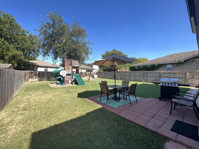 Building Photo - 646 Lynx Mountain