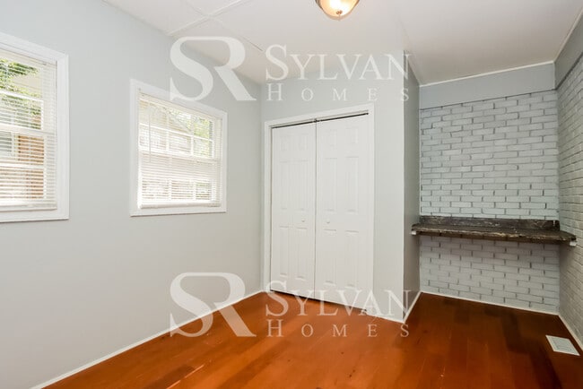 Building Photo - Lease today! No extra charge for contentme...