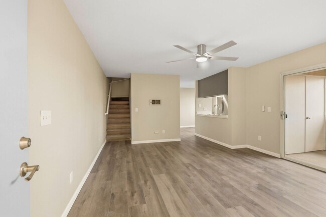 Building Photo - 621 D St