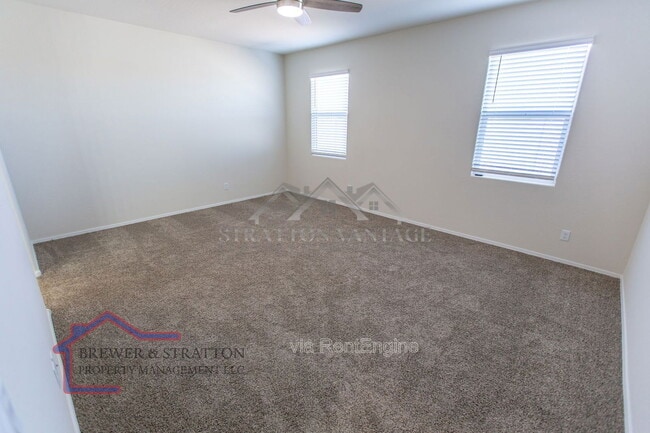 Building Photo - 44498 W Palo Aliso Way