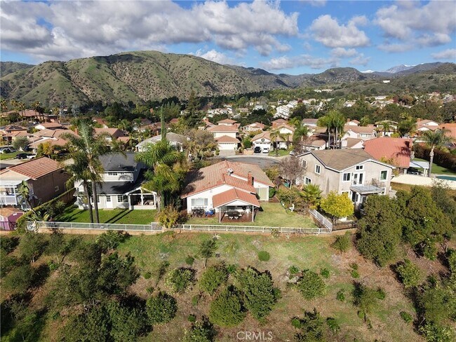 Building Photo - 2142 Iron Club Dr