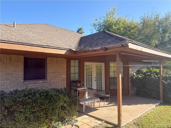 Building Photo - 5 Ichabod Ln