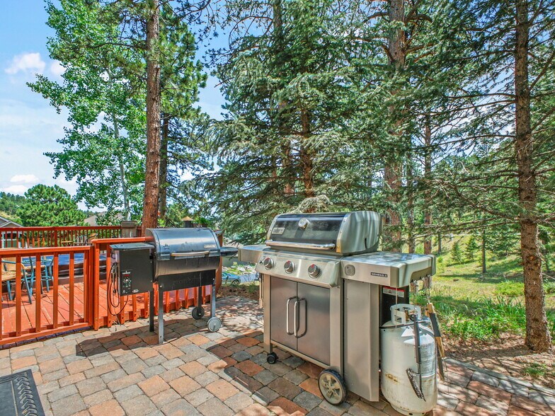 Building Photo - 3648 Heatherwood Way